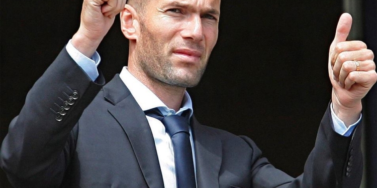 «Добро пожаловать, Зизу!» – в МФК «Николаев» сделали предложение, покинувшему «Реал» Зидану