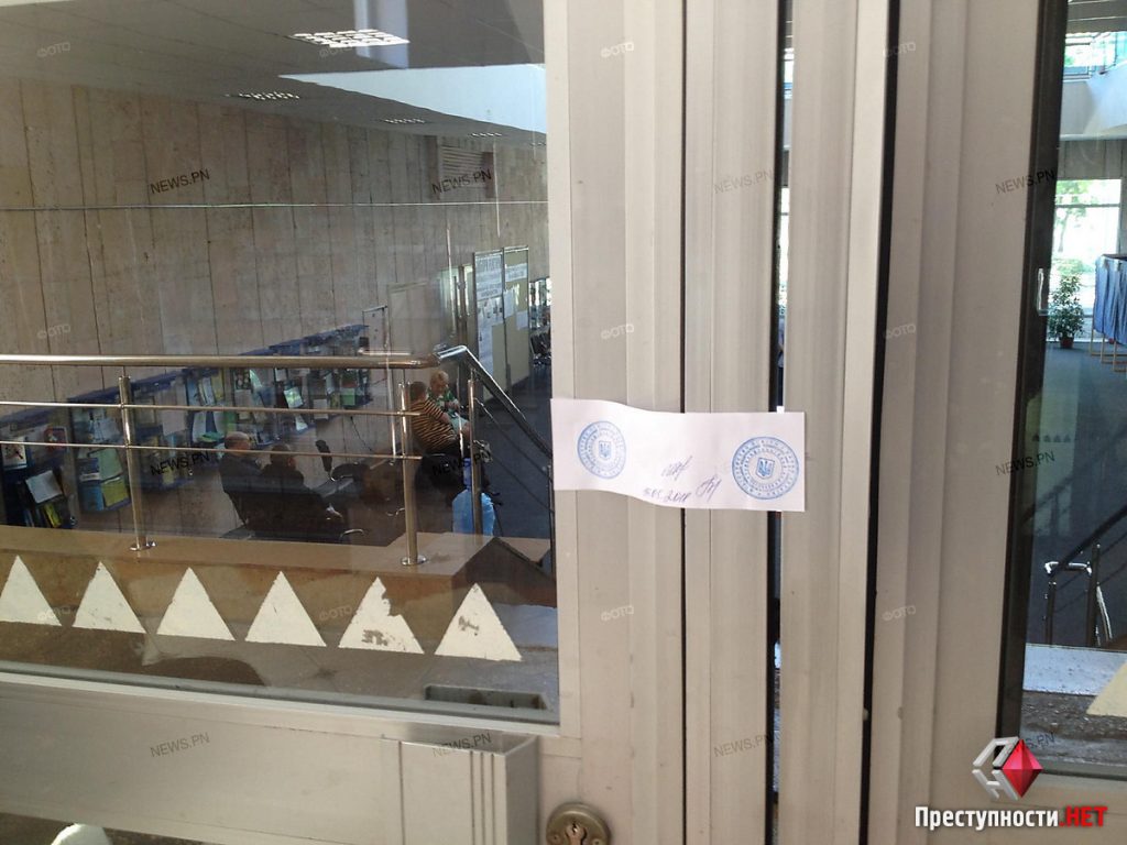 Журналистам запретили присутствовать при подсчете голосов на выборах ректора в николаевском педине 3