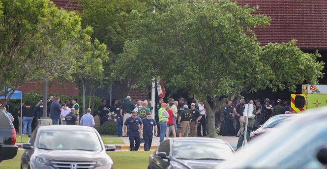 Стрельба в техасской школе: правоохранители нашли взрывные устройства 1