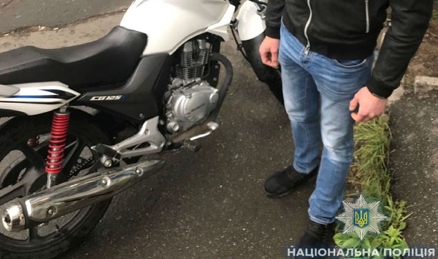 Правоохранители задержали угонщика мотоцикла брата Найема