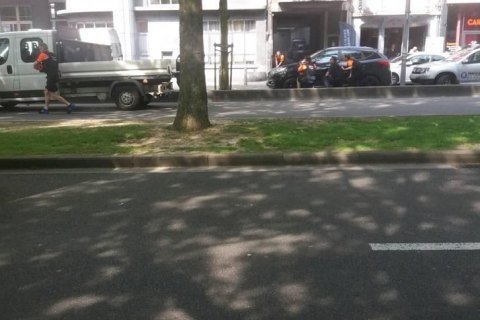 Вооруженный мужчина застрелил двух полицейских в бельгийском Льеже