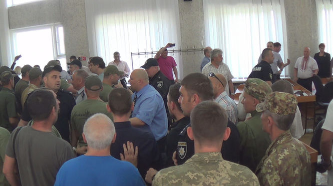 Стрельба в мэрии Никополя: полиция никого не задерживала