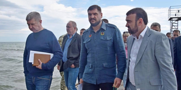 Бывший заместитель директора Николаевского аэропорта заявил, что это Савченко требовал взятку – СМИ