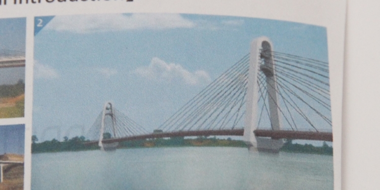 Мост должен быть шестиполосным: в Николаеве опять поговорили о проекте «японского моста»