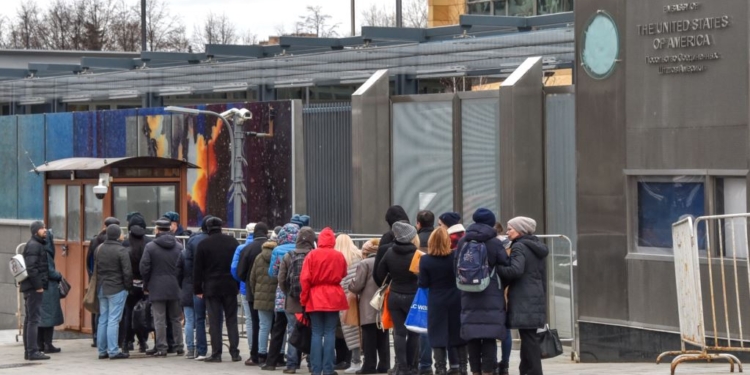 «Радио Свобода» сообщило о рекордном числе россиян, просящих убежища в США