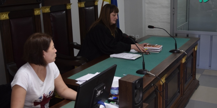 Скандальному Казимирову, который семь лет назад насмерть сбил девушку, суд так и не смог избрать пока меру пресечения