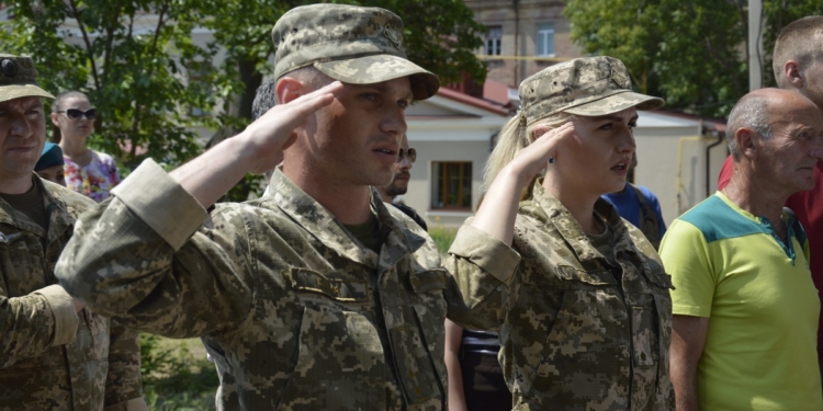 «Николаевцы на защите Украины»: в краеведческом музее открылась уникальная выставка