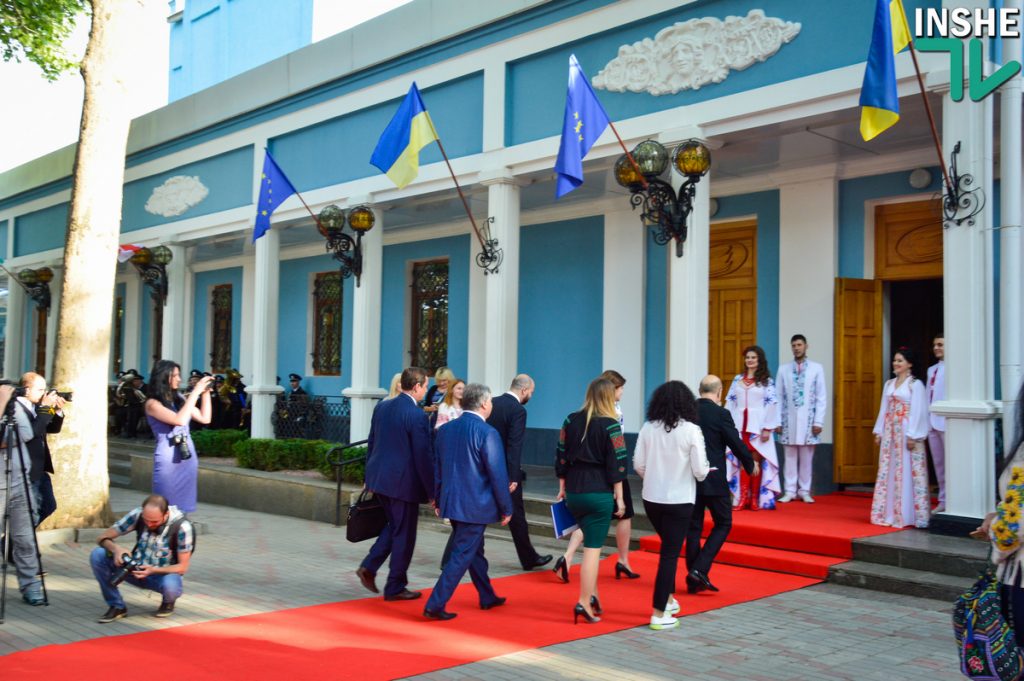 Марина Порошенко открыла в Николаеве международный фестиваль «Мельпомена Таврии» 23