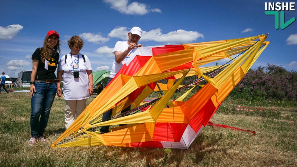 Грандиозный фестиваль воздушных змеев на Николаевщине побил собственный рекорд по числу зрителей и участников из зарубежья 21