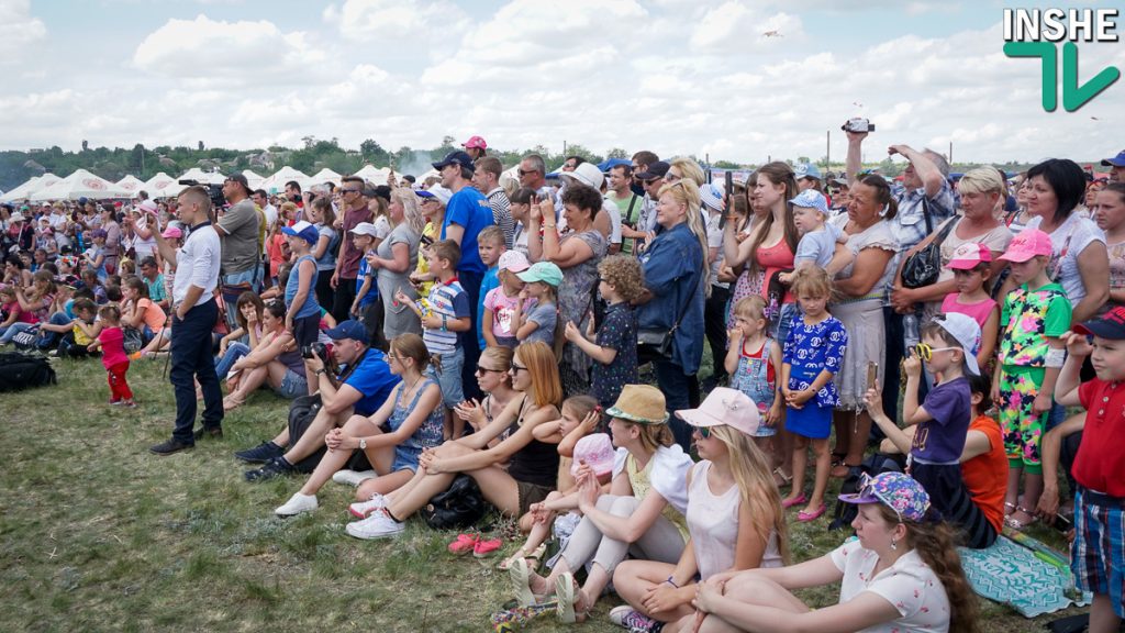 Грандиозный фестиваль воздушных змеев на Николаевщине побил собственный рекорд по числу зрителей и участников из зарубежья 27