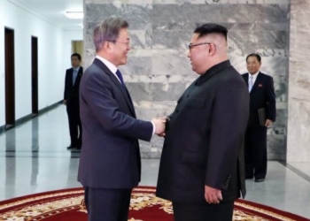 Лидеры Южной и Северной Кореи встретились второй раз за месяц