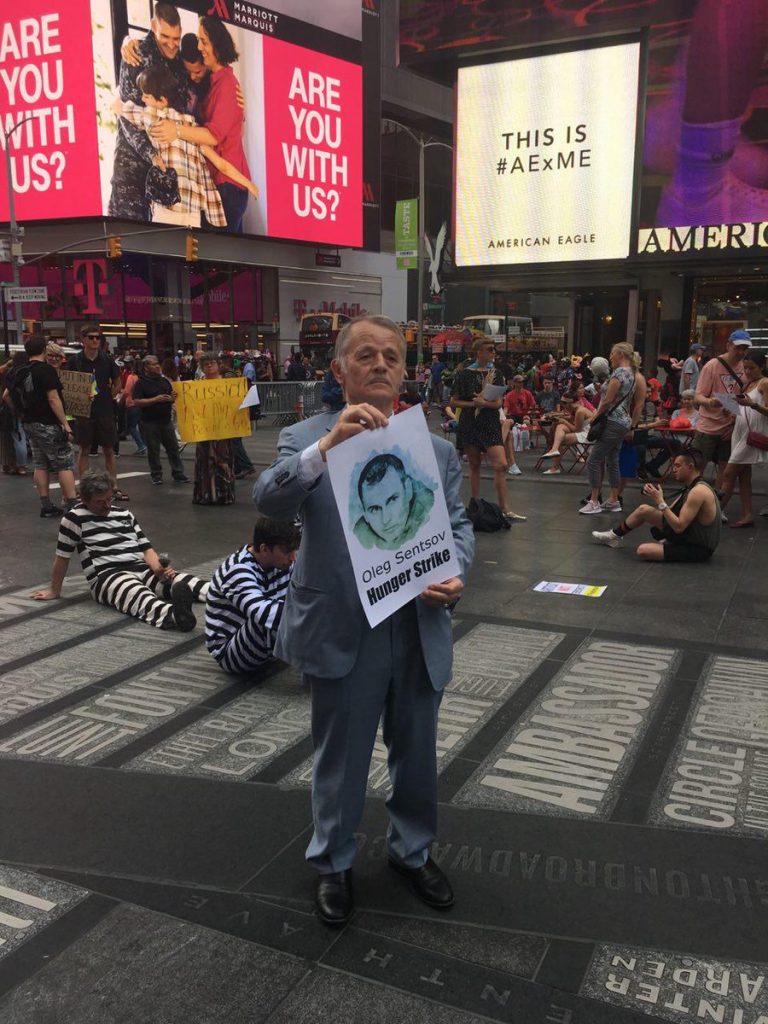 Акция в поддержку Сенцова прошла в Нью-Йорке 5