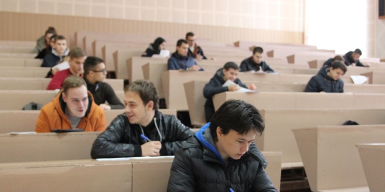 Минобразования: Фамилии абитуриентов из Крыма и ОРДЛО зашифруют