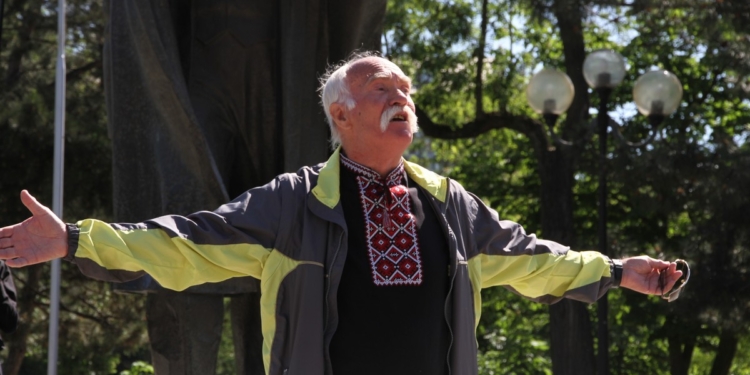 В день перезахоронения Тараса Шевченко николаевцы почтили память выдающегося поэта