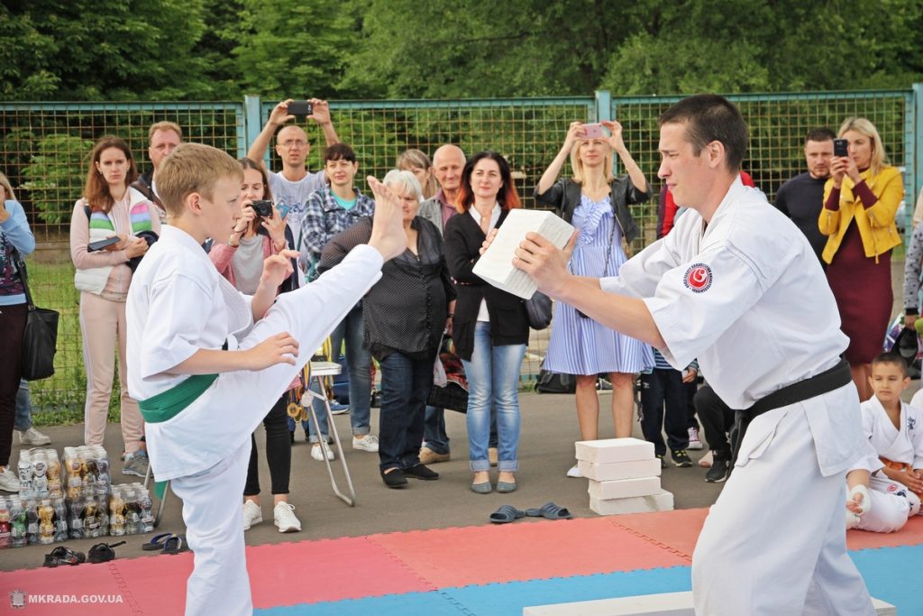 «Life is sport» - в Корабельном районе провели масштабный спортивный фестиваль 16