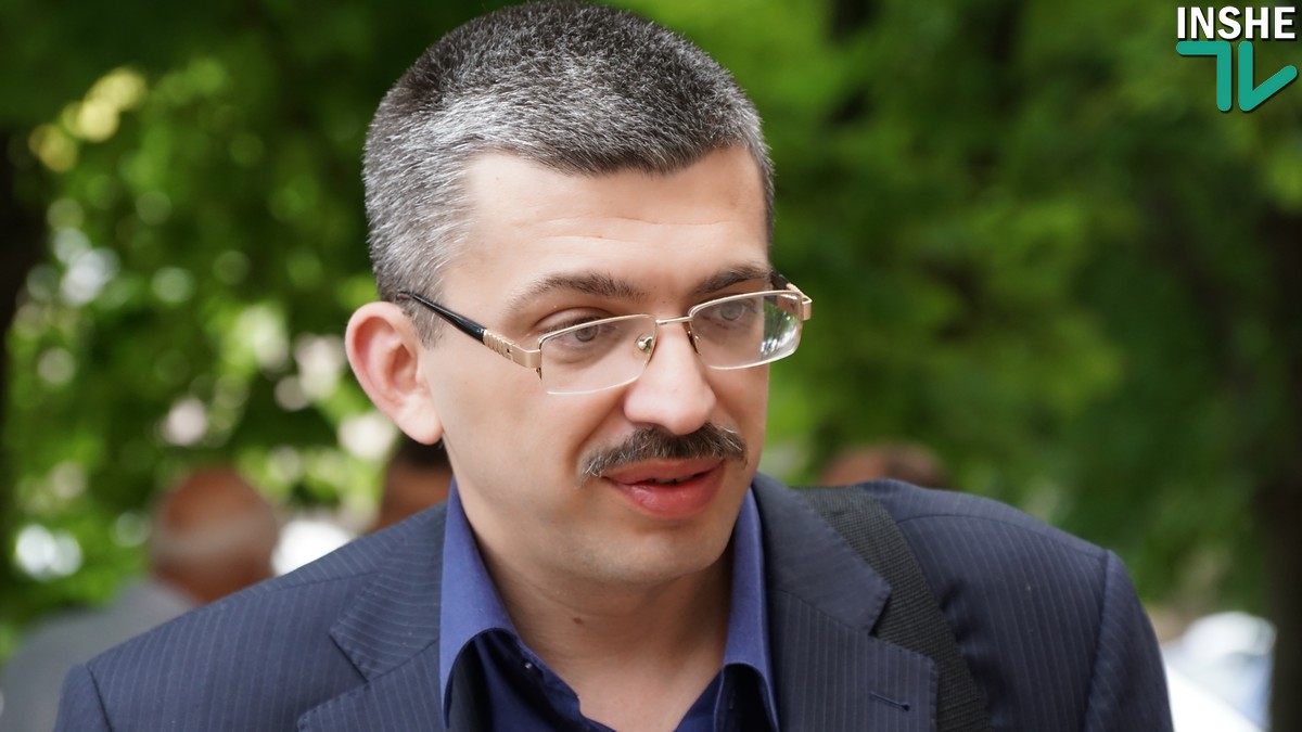 Ухмановский заявил, что депутат горсовета Апанасенко напал на него в приемной мэра и угрожал убить