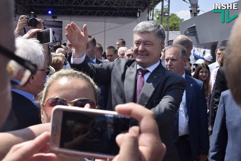 Луценко упрекнул Порошенко в недостаточном общении с народом 1