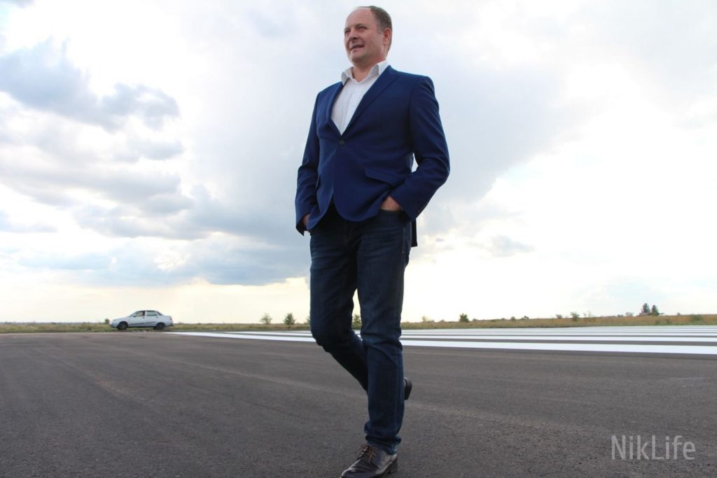 Бывший заместитель директора Николаевского аэропорта заявил, что это Савченко требовал взятку – СМИ 29