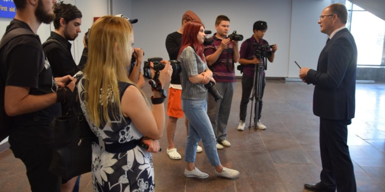 Руководитель Николаевского аэропорта заявил, что у него все готово к приему и отправке пассажиров: «В ближайшее время начнутся регулярные рейсы»