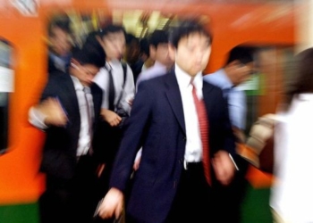 Японская железная дорога принесла официальные извинения за отправку поезда на 20 секунд раньше расписания