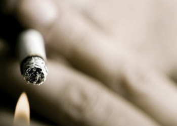 Деньги оказались самым дешевым способом бросить курить