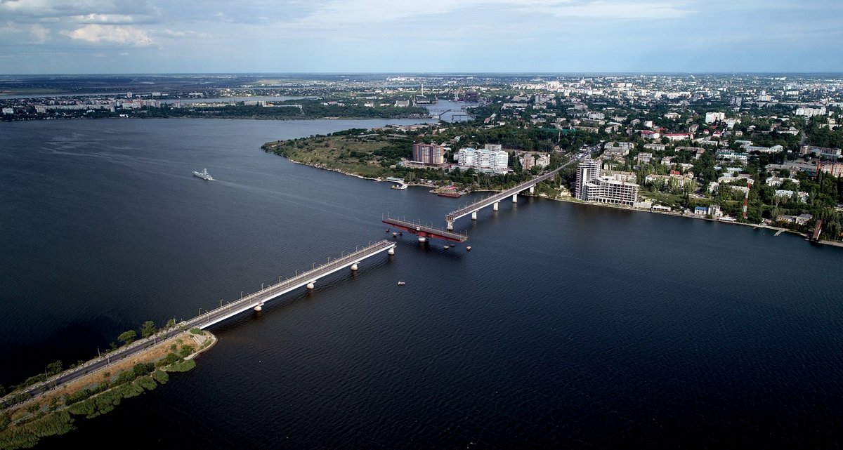 Зачем в Николаев зашел средний десантный корабль “Юрий Олефиренко”