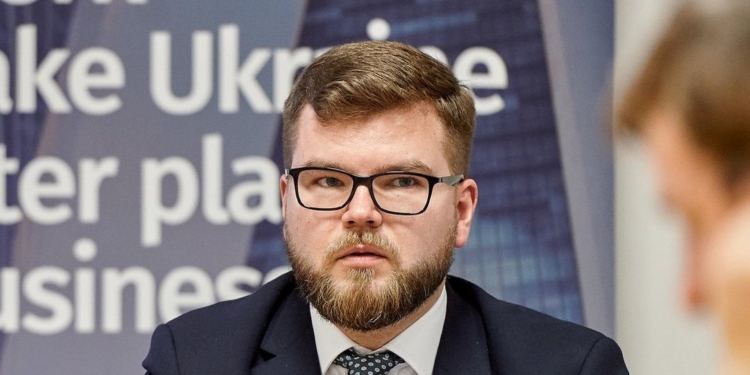 “Укрзализныця” запускает пилотный проект по питанию в поездах