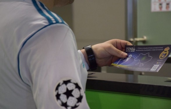 Пограничники в Киеве оформили более 20 тыс. болельщиков, прибывших на финал ЛЧ