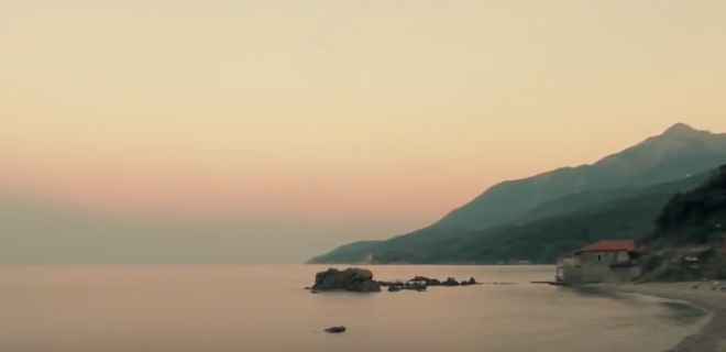 На Афоне сорвался со скалы и погиб паломник