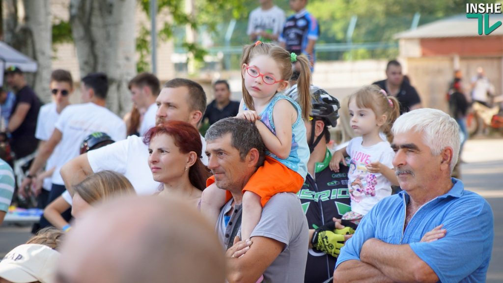 «Раскрутим Николаев!» – тысячи николаевцев стали гостями большого велофестиваля «МиКолесо» 39