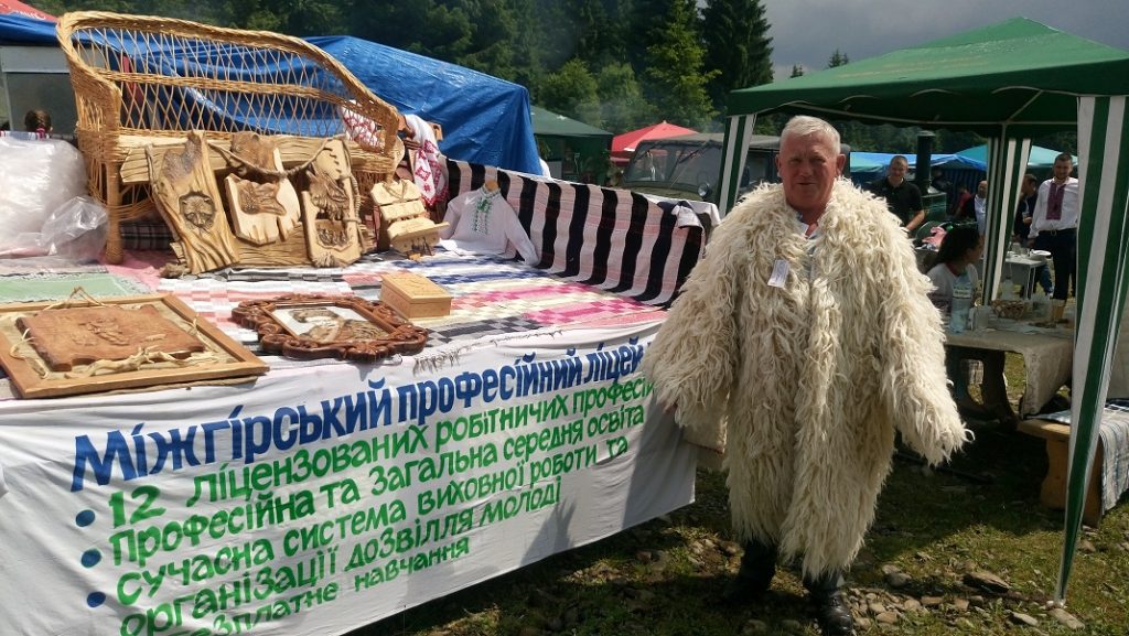 Губернатор Москаль победил в конкурсе сыроваров на фестивале в честь проводов отар 7