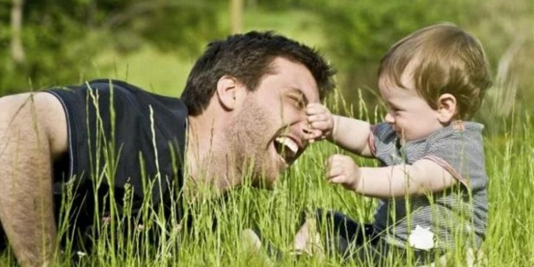 Поздравьте пап! Сегодня, пусть неофициальный, но праздник – День отца