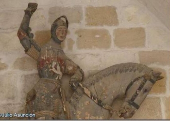 В Испании решили обновить средневековую скульптуру Георгия Победоносца. Ох, зря
