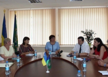 Южноукраинск учится жить без мэра