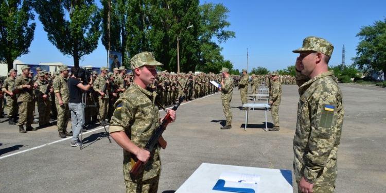 На Николаевщине проходят сборы с личным составом отдельного стрелкового батальона Николаевского ОВК