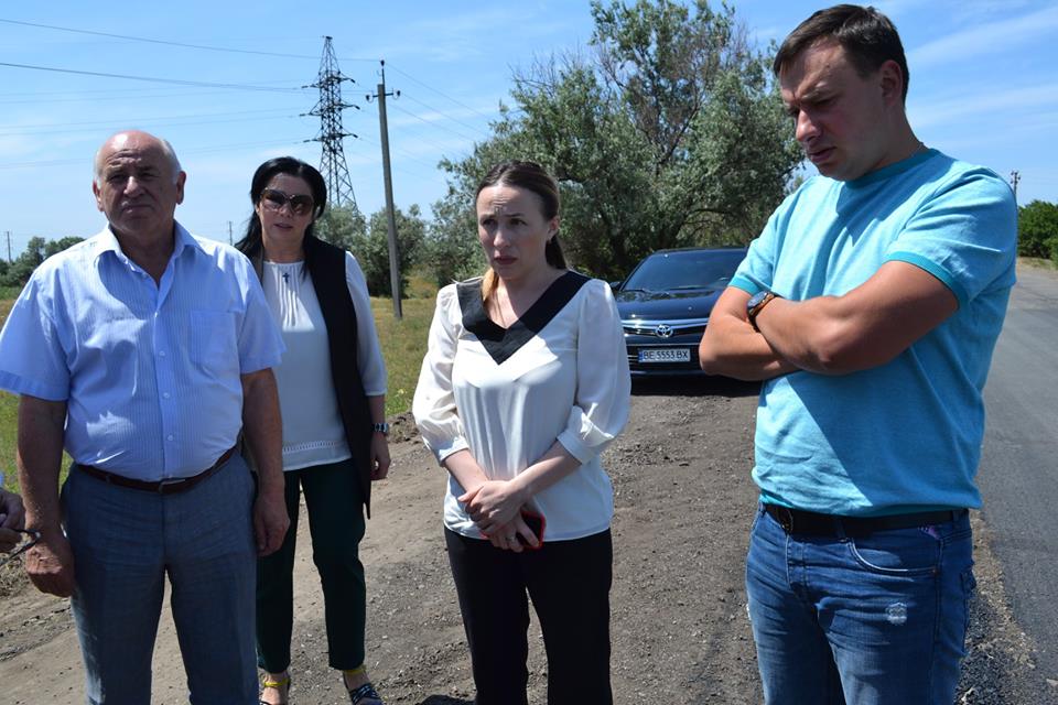 Глава Николаевского облсовета проинспектировала, как «Николаевавтодор» депутата Шульгача ремонтирует дороги, – найдены недостатки 3