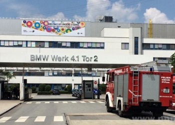 В Германии горел завод BMW