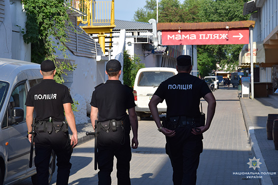 На николаевских курортах будут работать две полицейские станции, а правопорядок охранять – 90 полицейских 21