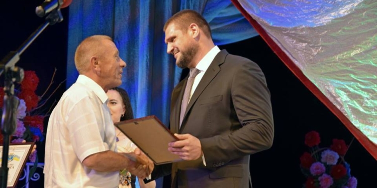 Алексей Савченко поздравил медиков Николаевщины с профессиональным праздником