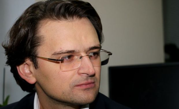 Кулеба заявил, что "возьмет на контроль" защиту украинских студентов в Польше в связи с COVID-19 1