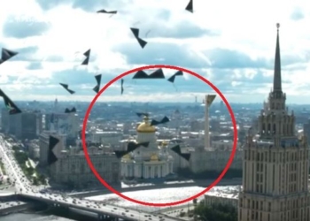Первый канал в ролике к ЧМ-2018 “телепортировал” на место британского посольства в Москве собор из Саранска