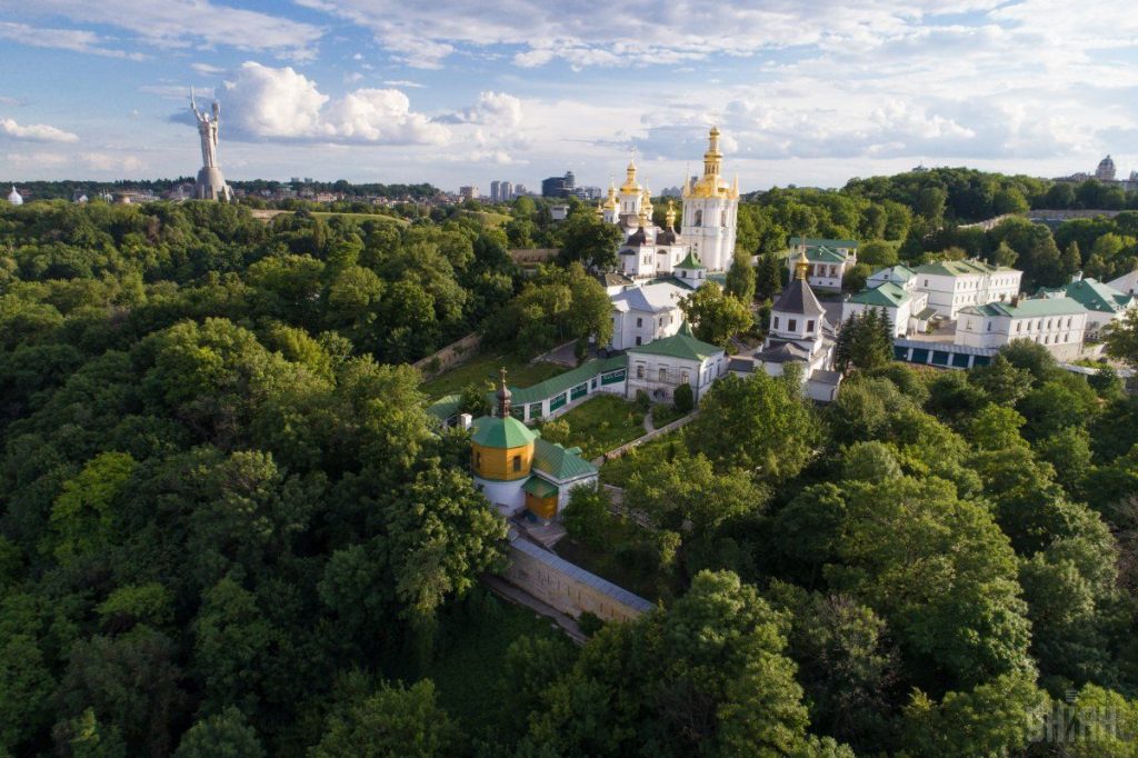 В Украине запретили рекламу на объектах всемирного наследия ЮНЕСКО 1