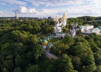 В Украине запретили рекламу на объектах всемирного наследия ЮНЕСКО