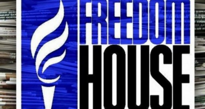 В Freedom House заявили об угрозе для демократии в Украине со стороны ультраправых