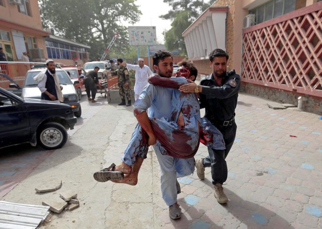 После взрыва в Афганистане погибло 36 человек, еще 65 ранены 1