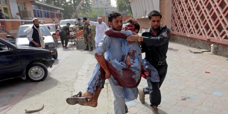 После взрыва в Афганистане погибло 36 человек, еще 65 ранены