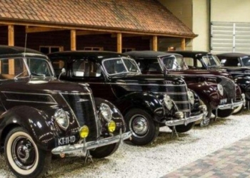 Музей в Нидерландах продал коллекцию старинных Фордов – 220 машин