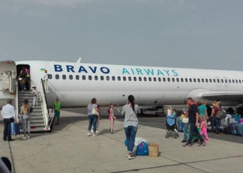 Число застрявших в Тунисе украинцев увеличилось до 800: Омелян сообщил подробности