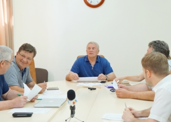 «Где мы возьмем еще 203 миллиона?»: депутаты разругались во время обсуждения Программы развития коммунального транспорта Николаева