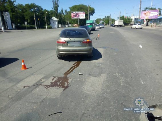 В Николаеве в одном и том же месте столкнулись 4 машины, а на киевской трассе в ДТП попал мотоциклист 1